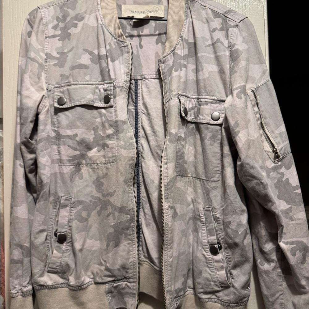 Women's Treasure & Bond Camouflage Jacket
